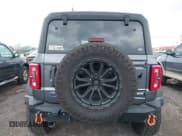 ✅ 2022 Ford Bronco • VIN: 1FMEE5DP4NLA83591 • Lot: 42016765. Listed on IAAI with 40,554 mi. Free auction sales archive from the USA and detailed vehicle history report at DreamBid. Image 16.