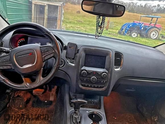 ✅ 2018 Dodge Durango GT • VIN: 1C4RDJDG3JC149978 • Lot: 94638845. Wystawiony na Copart z przebiegiem 176 735 mil. Bezpłatny archiwum sprzedaży aukcyjnych z USA i szczegółowy raport historii pojazdu na DreamBid. Zdjęcie 9.