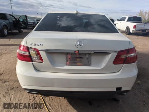 ✅ 2011 Mercedes-Benz E 350 Luxury • VIN: WDDHF5GB4BA293796 • Lot: 51114075. Wystawiony na Copart z przebiegiem 134 773 mil. Bezpłatny archiwum sprzedaży aukcyjnych z USA i szczegółowy raport historii pojazdu na DreamBid. Zdjęcie 6.