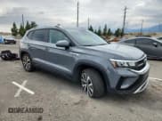 ✅ 2022 Volkswagen Taos SE • VIN: 3VVRX7B21NM093918 • Lot: 81345715. Listed on Copart with 25,418 mi. Free auction sales archive from the USA and detailed vehicle history report at DreamBid. Image 4.