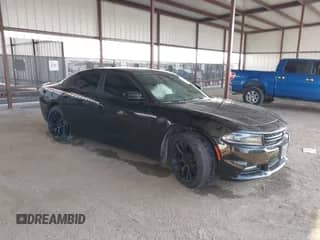 2015 Dodge Charger SXT z VIN 2C3CDXHG7FH914895, wystawiony jako IAAI lot #43253585 z przebiegiem Nie podano mil oraz . Historia ofert i sprzedaży dostępna na DreamBid. Obrazek 1.