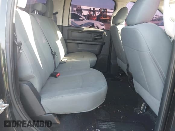 ✅ 2016 Ram 1500 Express • VIN: 3C6RR6KT3GG275513 • Lot: 43005584. Listed on IAAI with 198,277 mi. Free auction sales archive from the USA and detailed vehicle history report at DreamBid. Image 8.