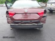 ✅ 2013 Volkswagen Passat S • VIN: 1VWAP7A35DC067454 • Lot: 42524005. Listed on IAAI with 125,765 mi. Free auction sales archive from the USA and detailed vehicle history report at DreamBid. Image 6.