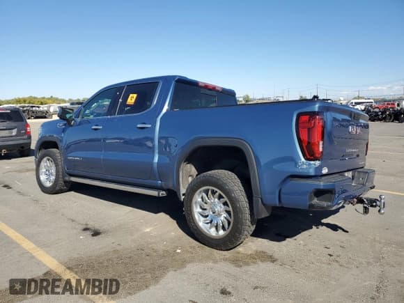 ✅ 2024 GMC Sierra 1500 Denali • VIN: 1GTUUGE81RZ311930 • Лот: 82401105. Опубликован ранее на Copart с пробегом 20 922 миль. Бесплатный доступ к архиву аукционных продаж из США и подробный отчёт об истории автомобиля на DreamBid. Изображение 2.