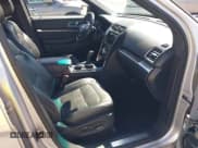 ✅ 2016 Ford Explorer Limited • VIN: 1FM5K7F81GGA77138 • Lot: 42374286. Wystawiony na IAAI z przebiegiem 130 697 mil. Bezpłatny archiwum sprzedaży aukcyjnych z USA i szczegółowy raport historii pojazdu na DreamBid. Zdjęcie 5.