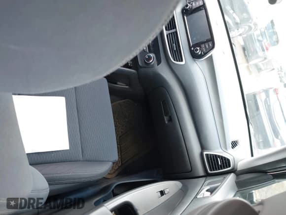 ✅ 2019 Hyundai Tucson SE • VIN: KM8J2CA48KU895729 • Лот: 43502823. Опубликован ранее на IAAI с пробегом 83 608 миль. Бесплатный доступ к архиву аукционных продаж из США и подробный отчёт об истории автомобиля на DreamBid. Изображение 5.