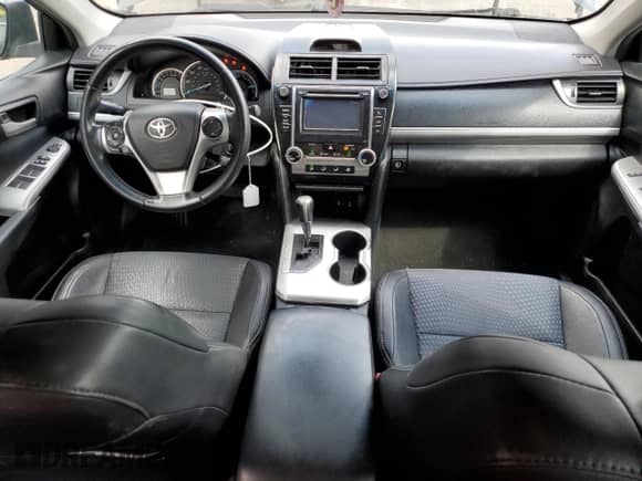 2014 Toyota Camry L with VIN 4T1BF1FK4EU304191, listed as a Copart auction lot 70778585 with 176,301 mi miles and Salvage title. Bid and sale history available at DreamBid. Image 8.