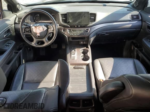 ✅ 2021 Honda Passport EX-L • VIN: 5FNYF7H50MB011873 • Lot: 63999955. Listed on Copart with 86,739 mi. Free auction sales archive from the USA and detailed vehicle history report at DreamBid. Image 8.