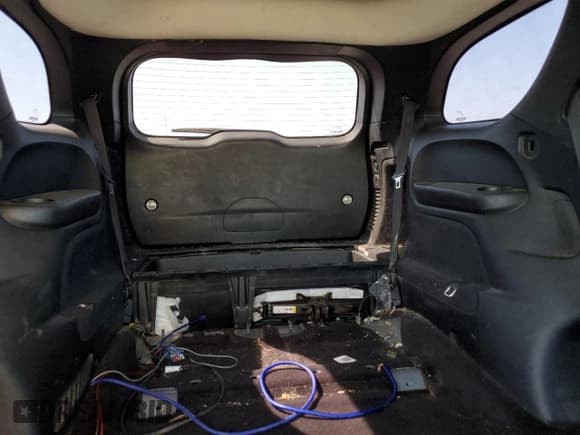 ✅ 2014 Dodge Durango Limited • VIN: 1C4RDHDGXEC561359 • Лот: 68947265. Опубликован ранее на Copart с пробегом 196 030 миль. Бесплатный доступ к архиву аукционных продаж из США и подробный отчёт об истории автомобиля на DreamBid. Изображение 10.