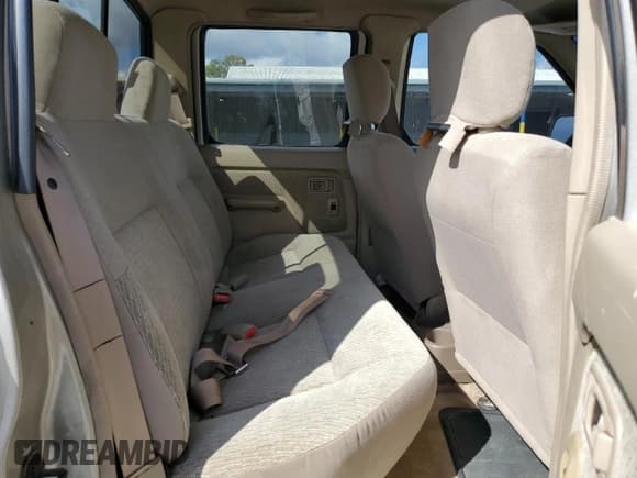 ✅ 2000 Nissan Frontier XE • VIN: 1N6ED27T6YC351024 • Лот: 82602225. Опубликован ранее на Copart с пробегом 147 364 миль. Бесплатный доступ к архиву аукционных продаж из США и подробный отчёт об истории автомобиля на DreamBid. Изображение 10.