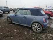 ✅ 2005 MINI Convertible S • VIN: WMWRH33415TK55243 • Lot: 93570225. Wystawiony na Copart z przebiegiem 79 303 mil. Bezpłatny archiwum sprzedaży aukcyjnych z USA i szczegółowy raport historii pojazdu na DreamBid. Zdjęcie 2.