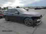 2020 BMW 3 Series M340i z VIN WBA5U7C04LA232353, wystawiony jako Copart lot #84602145 z przebiegiem 53 087 mil mil oraz Szkoda całkowita • Salvage title. Historia ofert i sprzedaży dostępna na DreamBid. Obrazek 4.