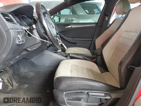 ✅ 2017 Volkswagen Jetta Sport • VIN: 3VWD17AJ0HM397519 • Lot: 55856715. Listed on Copart with 114,857 mi. Free auction sales archive from the USA and detailed vehicle history report at DreamBid. Image 7.