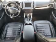 ✅ 2017 Ford Edge SEL • VIN: 2FMPK3J98HBC27563 • Lot: 91528605. Wystawiony na Copart z przebiegiem 140 472 mil. Bezpłatny archiwum sprzedaży aukcyjnych z USA i szczegółowy raport historii pojazdu na DreamBid. Zdjęcie 8.