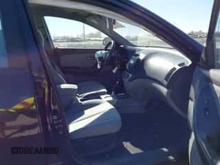 2009 Hyundai Elantra GLS z VIN KMHDU46D69U601602, wystawiony jako IAAI lot #43439851 z przebiegiem 124 643 mil mil oraz . Historia ofert i sprzedaży dostępna na DreamBid. Obrazek 5.