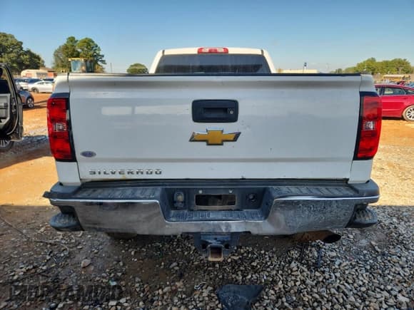 ✅ 2015 Chevrolet Silverado 2500HD Work Truck • VIN: 1GC1KUEG1FF151141 • Lot: 89555005. Listed on Copart with 224,444 mi. Free auction sales archive from the USA and detailed vehicle history report at DreamBid. Image 6.