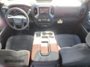 ✅ 2020 GMC Sierra 1500 • VIN: 1GTR9AEF6LZ221022 • Лот: 81638415. Опубликован ранее на Copart с пробегом 121 808 миль. Бесплатный доступ к архиву аукционных продаж из США и подробный отчёт об истории автомобиля на DreamBid. Изображение 8.