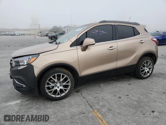 ✅ 2018 Buick Encore Sport Touring • VIN: KL4CJ1SB2JB582214 • Lot: 92993825. Wystawiony na Copart z przebiegiem 83 225 mil. Bezpłatny archiwum sprzedaży aukcyjnych z USA i szczegółowy raport historii pojazdu na DreamBid. Zdjęcie 1.