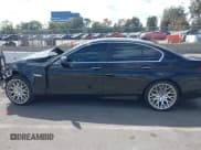 ✅ 2013 BMW 5 Series 528i • VIN: WBAXG5C56DD234119 • Lot: 43281695. Wystawiony na IAAI z przebiegiem 127 445 mil. Bezpłatny archiwum sprzedaży aukcyjnych z USA i szczegółowy raport historii pojazdu na DreamBid. Zdjęcie 14.