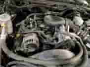 2001 Chevrolet Blazer LT z VIN 1GNDT13W61K261919, wystawiony jako Copart lot #87338144 z przebiegiem 144 754 mil mil oraz Czysty tytuł • Clean title. Historia ofert i sprzedaży dostępna na DreamBid. Obrazek 14.