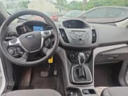 ✅ 2013 Ford Escape SE • VIN: 1FMCU9GX5DUD66443 • Lot: 58866685. Wystawiony na Copart z przebiegiem 98 082 mil. Bezpłatny archiwum sprzedaży aukcyjnych z USA i szczegółowy raport historii pojazdu na DreamBid. Zdjęcie 9.