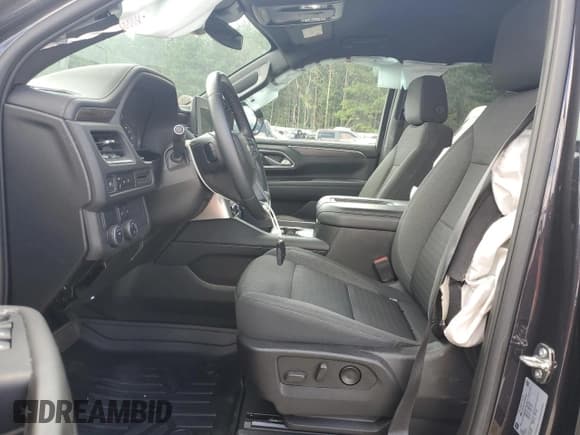 ✅ 2023 Chevrolet Suburban LS • VIN: 1GNSCBKD4PR403603 • Lot: 65908005. Listed on Copart with 26,049 mi. Free auction sales archive from the USA and detailed vehicle history report at DreamBid. Image 7.