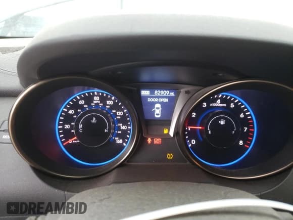 ✅ 2013 Hyundai Genesis Coupe Premium • VIN: KMHHT6KD8DU111919 • Lot: 50368015. Wystawiony na Copart z przebiegiem 82 909 mil. Bezpłatny archiwum sprzedaży aukcyjnych z USA i szczegółowy raport historii pojazdu na DreamBid. Zdjęcie 9.