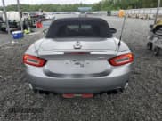 ✅ 2017 FIAT 124 Spider Lusso • VIN: JC1NFAEK7H0120746 • Лот: 67480185. Опубликован ранее на Copart с пробегом 62 713 миль. Бесплатный доступ к архиву аукционных продаж из США и подробный отчёт об истории автомобиля на DreamBid. Изображение 6.