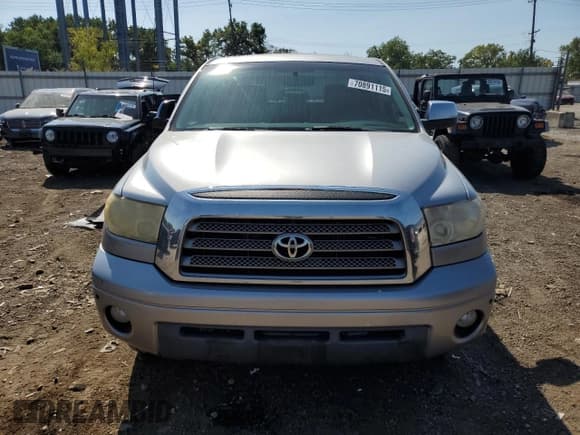 ✅ 2008 Toyota Tundra Limited • VIN: 5TFDV58118X050826 • Lot: 70891115. Listed on Copart with 366,364 mi. Free auction sales archive from the USA and detailed vehicle history report at DreamBid. Image 5.