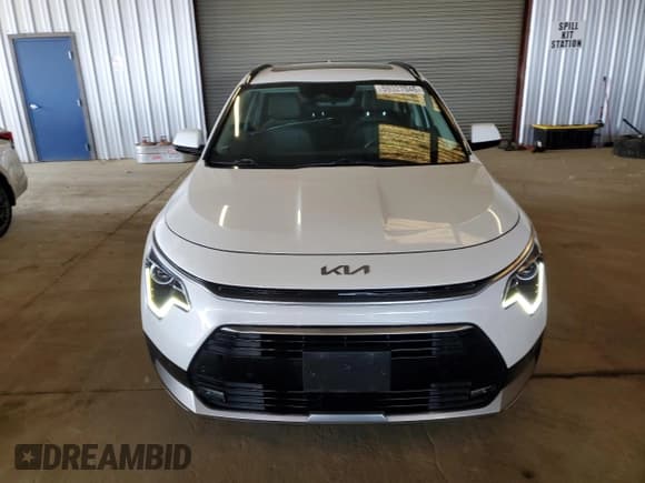 ✅ 2023 Kia Niro SX Touring • VIN: KNDCT3LE3P5066634 • Lot: 59327045. Listed on Copart with 44,739 mi. Free auction sales archive from the USA and detailed vehicle history report at DreamBid. Image 5.