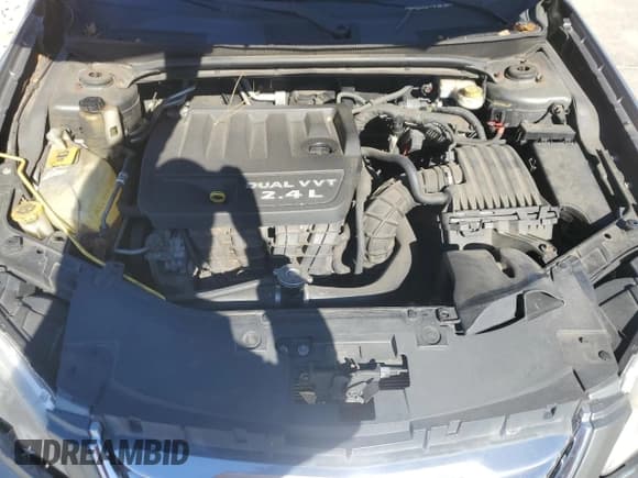 ✅ 2012 Chrysler 200 Touring • VIN: 1C3CCBBB3CN117615 • Lot: 93116135. Wystawiony na Copart z przebiegiem 208 614 mil. Bezpłatny archiwum sprzedaży aukcyjnych z USA i szczegółowy raport historii pojazdu na DreamBid. Zdjęcie 11.