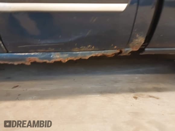 ✅ 2006 Chevrolet Silverado 1500 LT3 • VIN: 2GCEK19B561339263 • Lot: 43673177. Listed on IAAI with 239,298 mi. Free auction sales archive from the USA and detailed vehicle history report at DreamBid. Image 6.