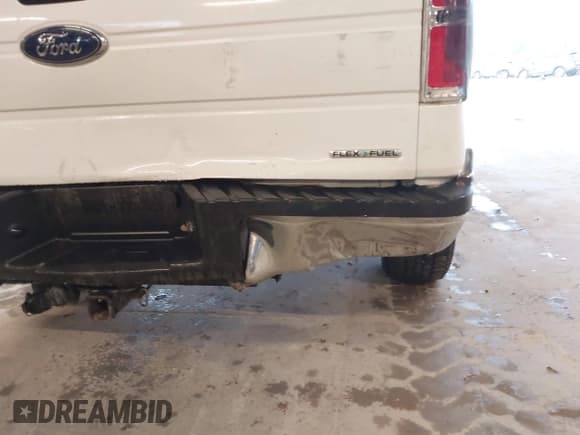 ✅ 2013 Ford F-150 XL • VIN: 1FTMF1CF2DFD52330 • Лот: 42527052. Опубликован ранее на IAAI с пробегом 173 898 миль. Бесплатный доступ к архиву аукционных продаж из США и подробный отчёт об истории автомобиля на DreamBid. Изображение 18.