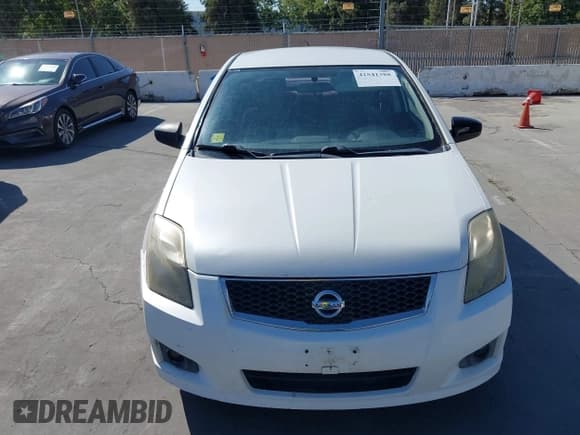 ✅ 2012 Nissan Sentra S • VIN: 3N1AB6AP3CL663327 • Lot: 42541388. Wystawiony na IAAI z przebiegiem 131 662 mil. Bezpłatny archiwum sprzedaży aukcyjnych z USA i szczegółowy raport historii pojazdu na DreamBid. Zdjęcie 6.