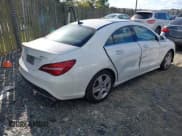 ✅ 2017 Mercedes-Benz CLA 250 • VIN: WDDSJ4GB2HN441699 • Lot: 43313579. Wystawiony na IAAI z przebiegiem 136 226 mil. Bezpłatny archiwum sprzedaży aukcyjnych z USA i szczegółowy raport historii pojazdu na DreamBid. Zdjęcie 4.