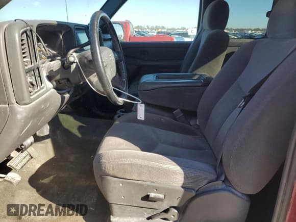 ✅ 2006 Chevrolet Silverado 1500 LT1 • VIN: 1GCEC19Z36Z225375 • Лот: 80164494. Опубликован ранее на Copart с пробегом 262 001 миль. Бесплатный доступ к архиву аукционных продаж из США и подробный отчёт об истории автомобиля на DreamBid. Изображение 7.