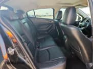 ✅ 2015 Mazda 3 i Grand Touring • VIN: 3MZBM1M73FM230970 • Лот: 80089405. Опубликован ранее на Copart с пробегом 208 747 миль. Бесплатный доступ к архиву аукционных продаж из США и подробный отчёт об истории автомобиля на DreamBid. Изображение 11.