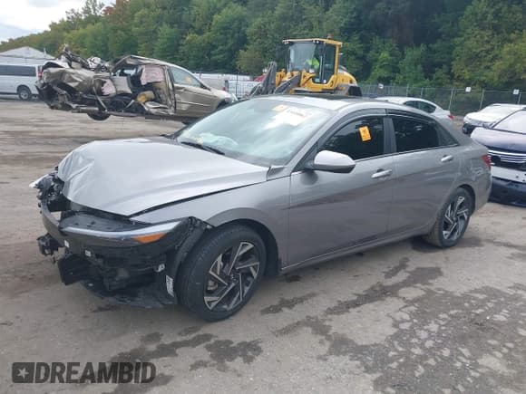 ✅ 2024 Hyundai Elantra SEL • VIN: KMHLS4DG6RU766628 • Lot: 43410062. Listed on IAAI with 30,009 mi. Free auction sales archive from the USA and detailed vehicle history report at DreamBid. Image 17.