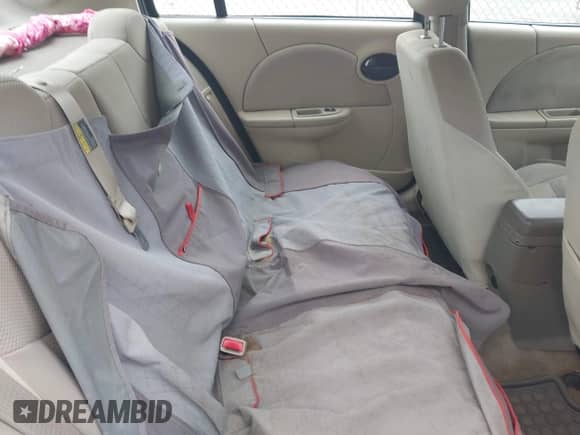 2004 Saturn ION ION 2 z VIN 1G8AJ52F44Z137549, wystawiony jako IAAI lot #43289929 z przebiegiem 213 259 mil mil oraz . Historia ofert i sprzedaży dostępna na DreamBid. Obrazek 8.