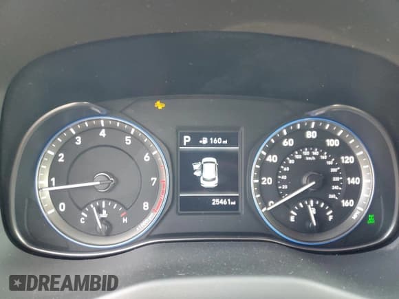 ✅ 2018 Hyundai Kona SEL • VIN: KM8K6CAA2JU103717 • Лот: 63453194. Опубликован ранее на Copart с пробегом 25 461 миль. Бесплатный доступ к архиву аукционных продаж из США и подробный отчёт об истории автомобиля на DreamBid. Изображение 9.