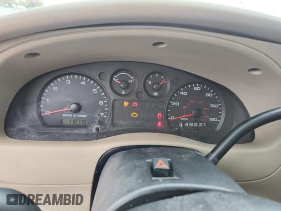 ✅ 2004 Ford Ranger XL • VIN: 1FTYR10U24PA79914 • Lot: 91744915. Wystawiony na Copart z przebiegiem 112 172 mil. Bezpłatny archiwum sprzedaży aukcyjnych z USA i szczegółowy raport historii pojazdu na DreamBid. Zdjęcie 9.