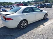 ✅ 2004 Acura TSX w/Navigation • VIN: JH4CL96984C001656 • Lot: 43173422. Listed on IAAI with 233,229 mi. Free auction sales archive from the USA and detailed vehicle history report at DreamBid. Image 4.