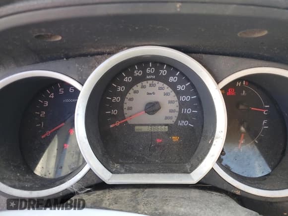 ✅ 2009 Toyota Tacoma • VIN: 5TEUU42NX9Z642180 • Лот: 89869025. Опубликован ранее на Copart с пробегом 138 666 миль. Бесплатный доступ к архиву аукционных продаж из США и подробный отчёт об истории автомобиля на DreamBid. Изображение 9.