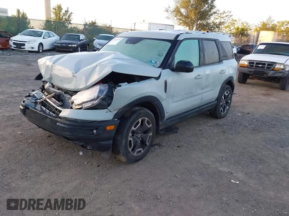 ✅ 2023 Ford Bronco Sport Outer Banks • VIN: 3FMCR9C65PRD81955 • Lot: 43356799. Listed on IAAI with 28,587 mi. Free auction sales archive from the USA and detailed vehicle history report at DreamBid. Image 17.