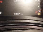 ✅ 2015 Dodge Charger SE • VIN: 2C3CDXBG9FH858371 • Lot: 43546020. Wystawiony na IAAI z przebiegiem 332 779 mil. Bezpłatny archiwum sprzedaży aukcyjnych z USA i szczegółowy raport historii pojazdu na DreamBid. Zdjęcie 15.