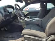 ✅ 2019 Dodge Challenger SXT • VIN: 2C3CDZGG4KH522173 • Lot: 65908284. Wystawiony na Copart z przebiegiem 95 134 mil. Bezpłatny archiwum sprzedaży aukcyjnych z USA i szczegółowy raport historii pojazdu na DreamBid. Zdjęcie 7.