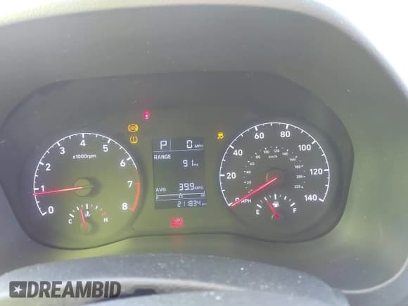 ✅ 2019 Hyundai Accent SE • VIN: 3KPC24A3XKE073264 • Lot: 43394687. Wystawiony na IAAI z przebiegiem 211 834 mil. Bezpłatny archiwum sprzedaży aukcyjnych z USA i szczegółowy raport historii pojazdu na DreamBid. Zdjęcie 7.