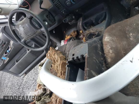 ✅ 2004 Dodge Dakota SLT • VIN: 1D7HG48N34S762177 • Lot: 41123137. Wystawiony na IAAI z przebiegiem Nie podano. Bezpłatny archiwum sprzedaży aukcyjnych z USA i szczegółowy raport historii pojazdu na DreamBid. Zdjęcie 13.