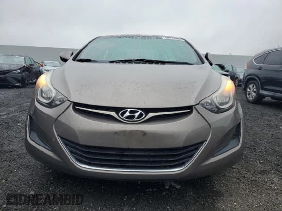 ✅ 2015 Hyundai Elantra SE • VIN: 5NPDH4AE2FH608495 • Lot: 69342585. Listed on Copart with 141,019 mi. Free auction sales archive from the USA and detailed vehicle history report at DreamBid. Image 5.