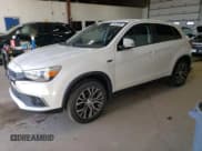 ✅ 2017 Mitsubishi Outlander SE • VIN: JA4AR3AW6HZ026912 • Лот: 70325695. Опубликован ранее на Copart с пробегом 120 751 миль. Бесплатный доступ к архиву аукционных продаж из США и подробный отчёт об истории автомобиля на DreamBid. Изображение 1.